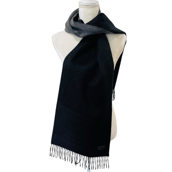 Hickey Freeman Solid Double Face Merino Wool Fringe Scarf Black/Gray Reversible - Picture 2 of 12